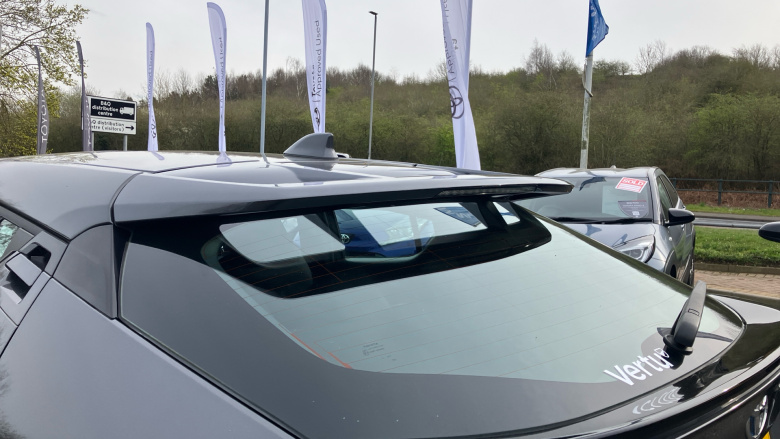 Toyota C-HR 1.8 Hybrid Icon 5dr CVT Hybrid Hatchback